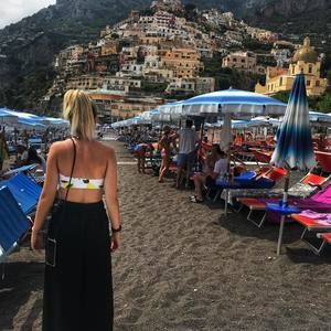 Meet your Posher, Alba